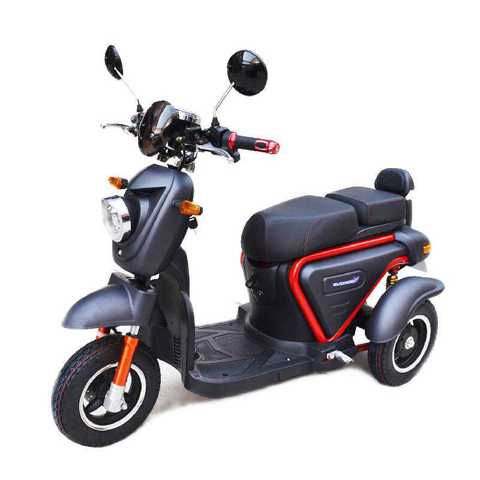 電動(dòng)車(chē)企業(yè)在市場(chǎng)競(jìng)爭(zhēng)中占據(jù)最高位置需借創(chuàng)新法寶應(yīng)對(duì)