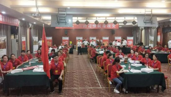 品牌大事|漢邦地板商學(xué)院第一屆精英店長集訓(xùn)會收官