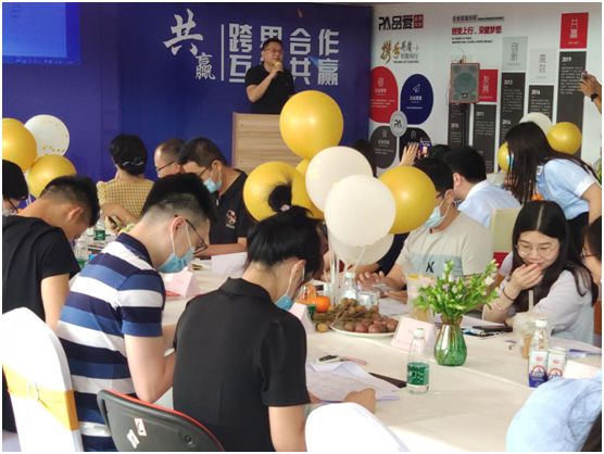 合作共贏 佛山建材行業(yè)商會(huì)資源對接會(huì)(品愛專場)成功舉辦
