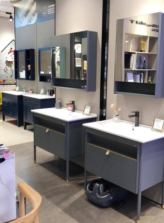 快看！極具金牌風范與品牌屬性的終端店面新形象