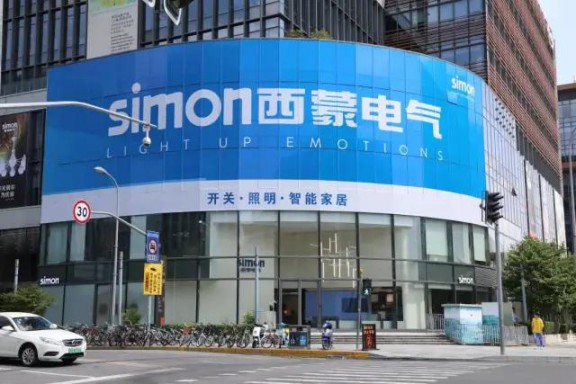 目前中國(guó)市場(chǎng)布局的國(guó)際電工品牌有哪些?中國(guó)電工企業(yè)誰(shuí)可與它們抗衡?