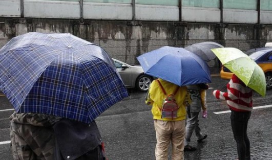 夏季多雨時分，關于智能鎖防水的那些問題