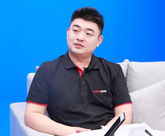 專訪圣伯雅總經(jīng)理羅杰：做墻板品牌代表，助力經(jīng)銷商轉(zhuǎn)型 